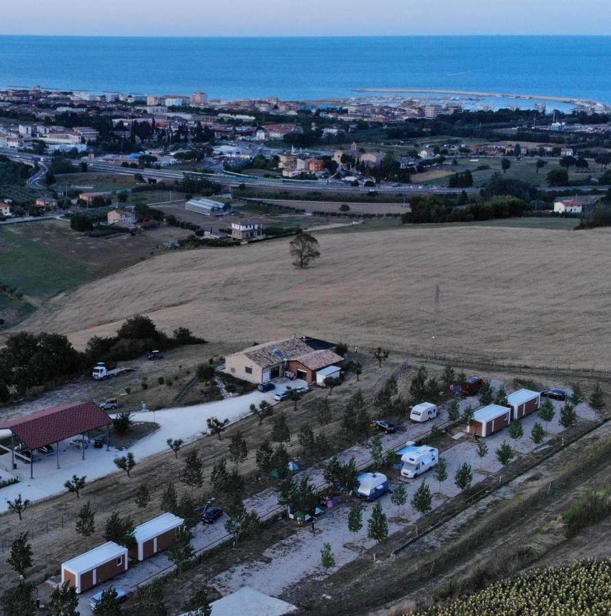 Agricampeggio Abbruzzetti Марина Палменсе Екстериор снимка